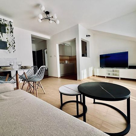 Apartament Wisteria Przemyśl Buitenkant foto