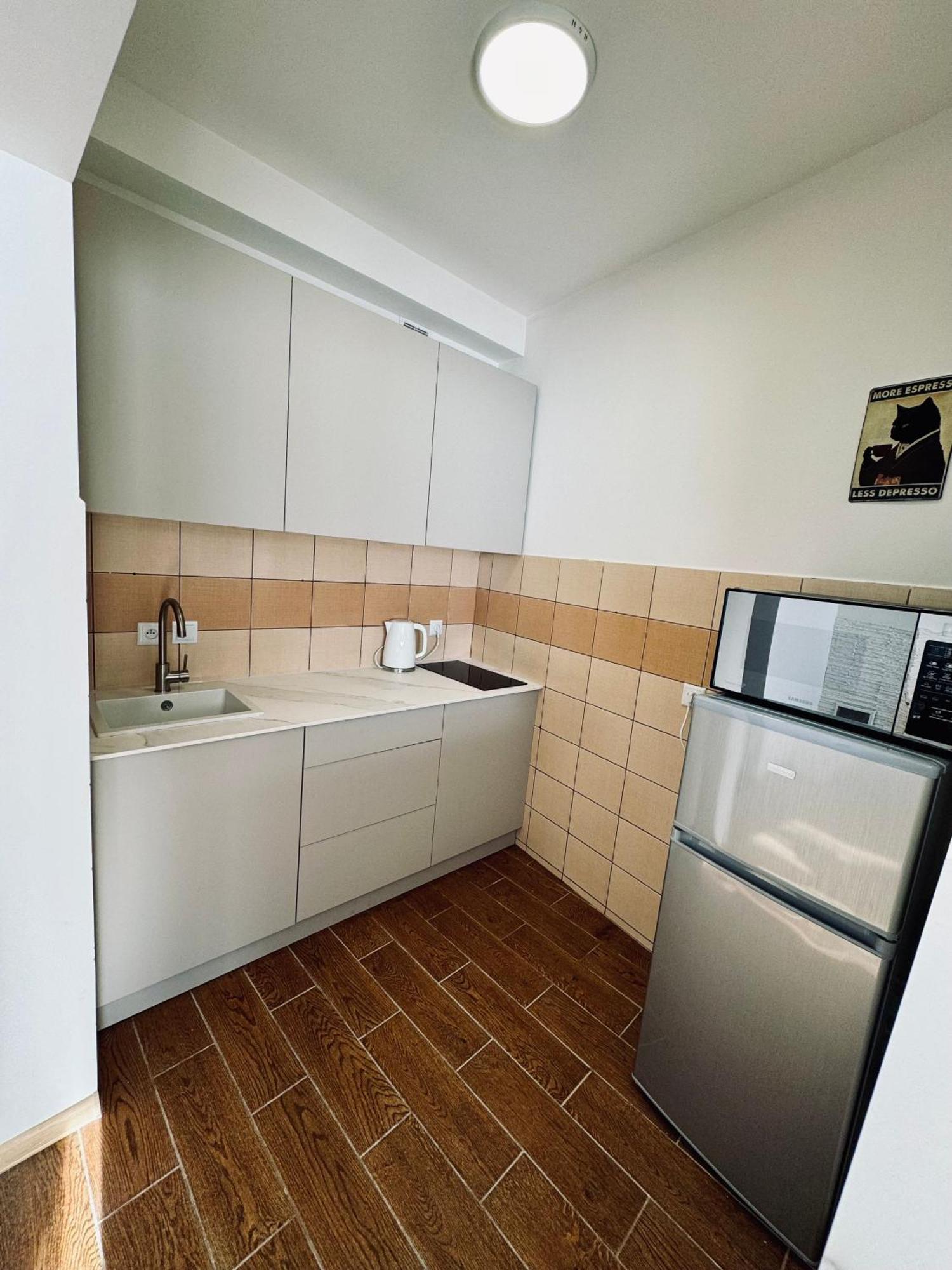 Apartament Wisteria Przemyśl Buitenkant foto