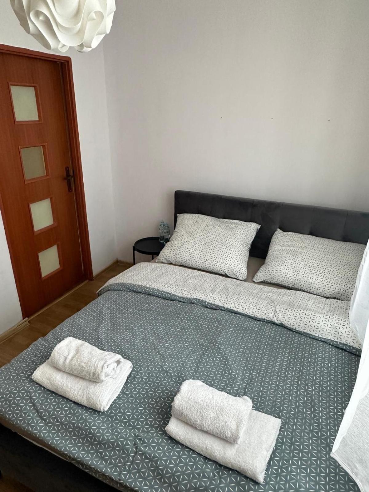 Apartament Wisteria Przemyśl Buitenkant foto